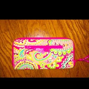 VERA BRADLEY Passport Wallet